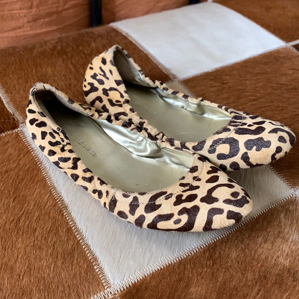 Leopard print flats!